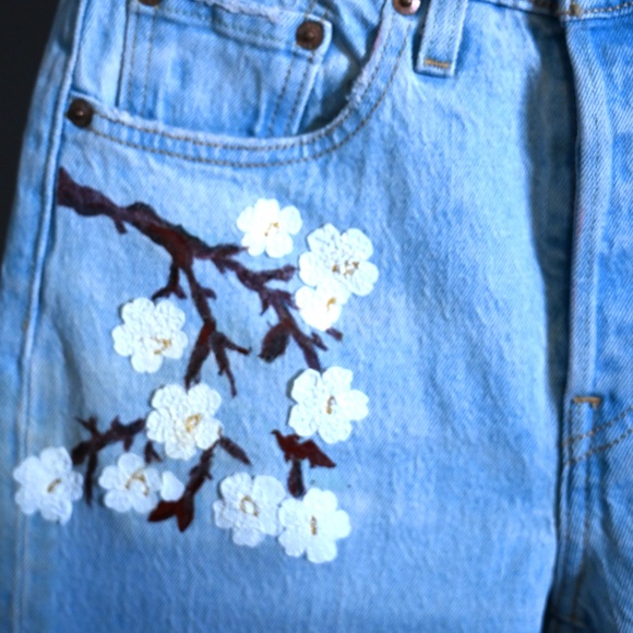 Levi’s 501 Jeans Flared Conversion– Cherry Blossoms, Cropped - Picture 1 of 4